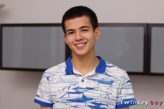 Curious Teen Twink Fingers & Wanks