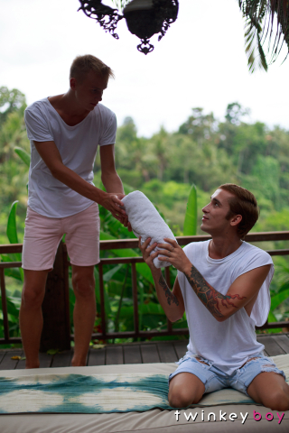 A Very Special Mutual Massage